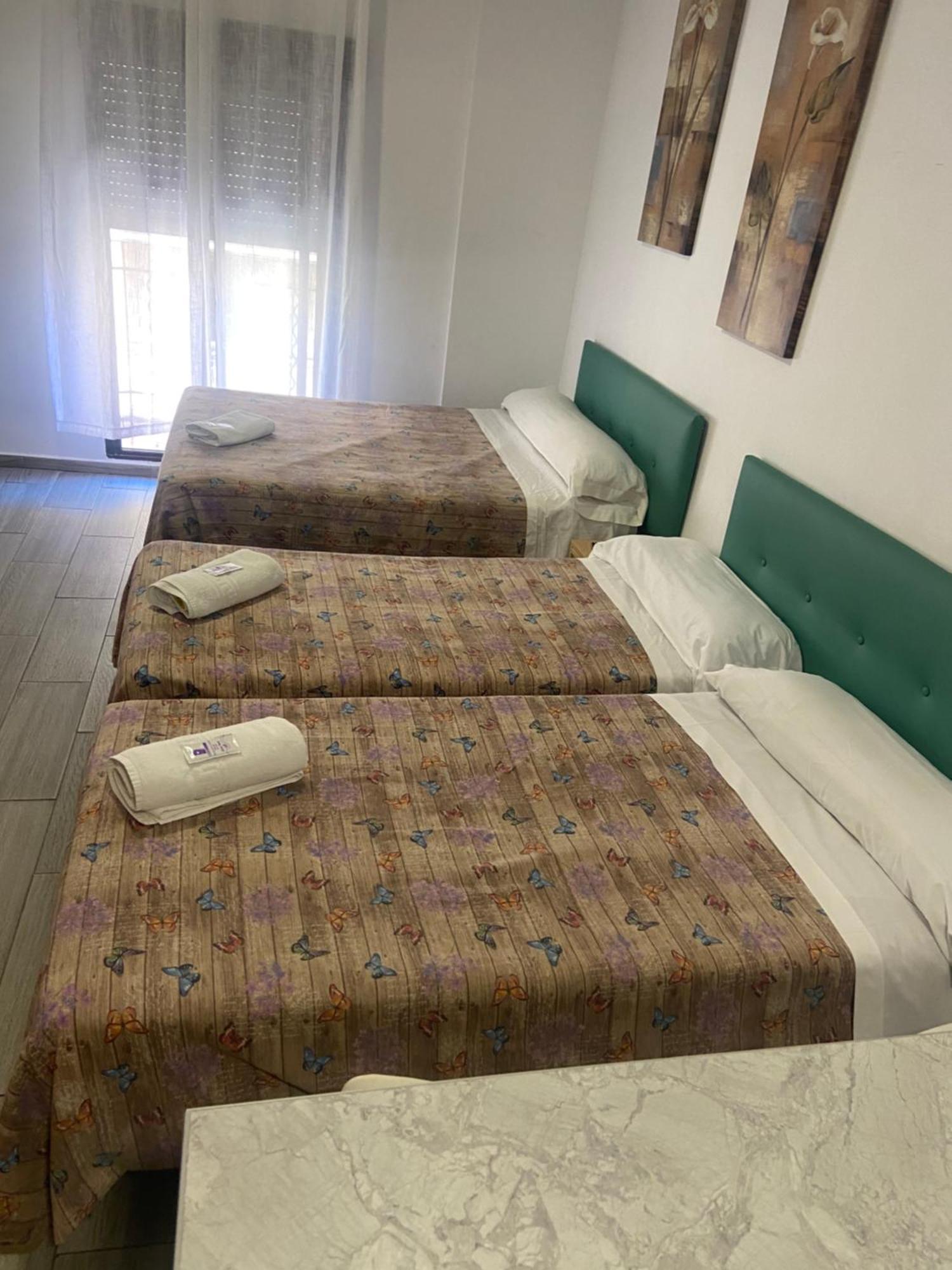 Pension La Ferroviaria - Sin Ascensor Zaragoza Room photo